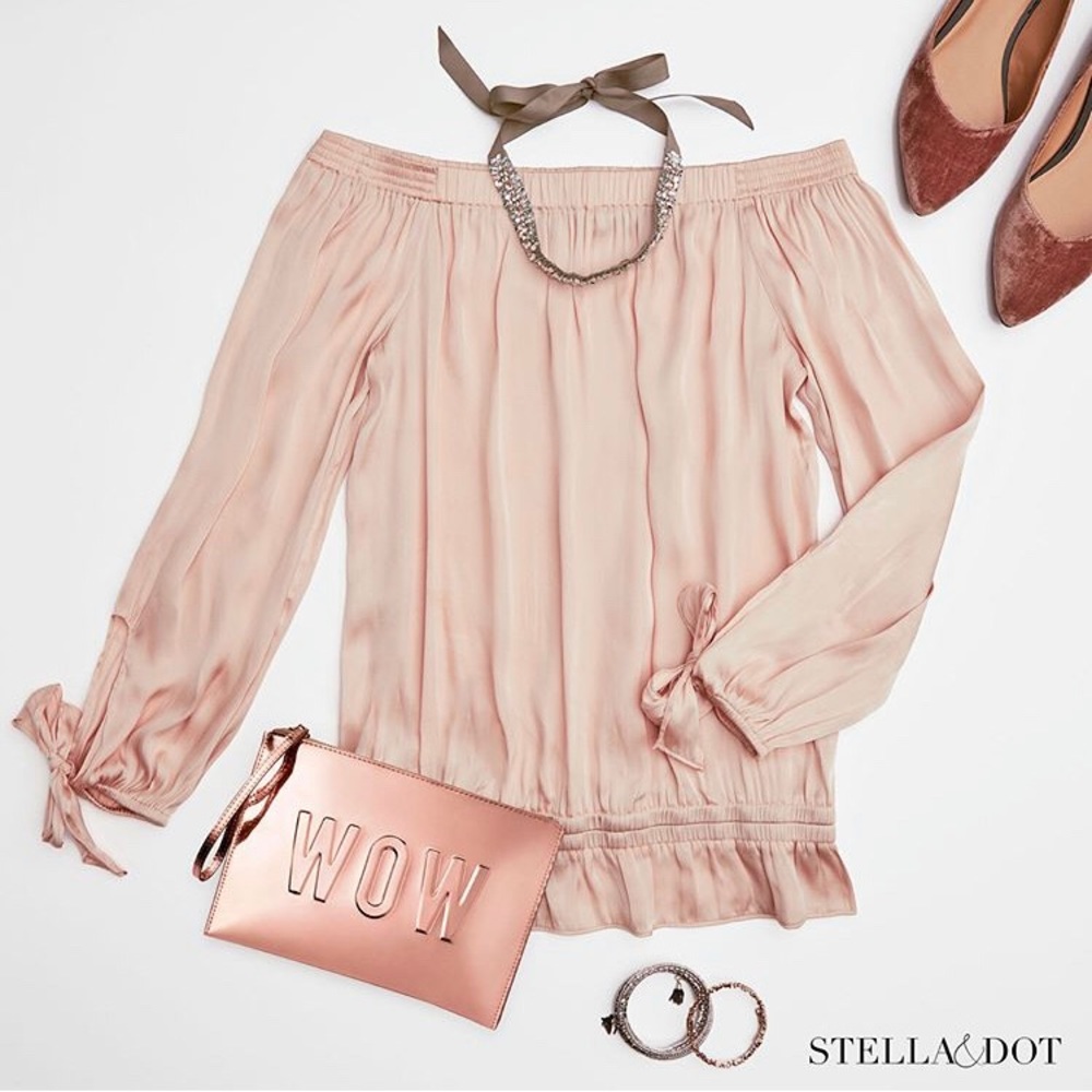 Strapless/ Off the shoulder blush top